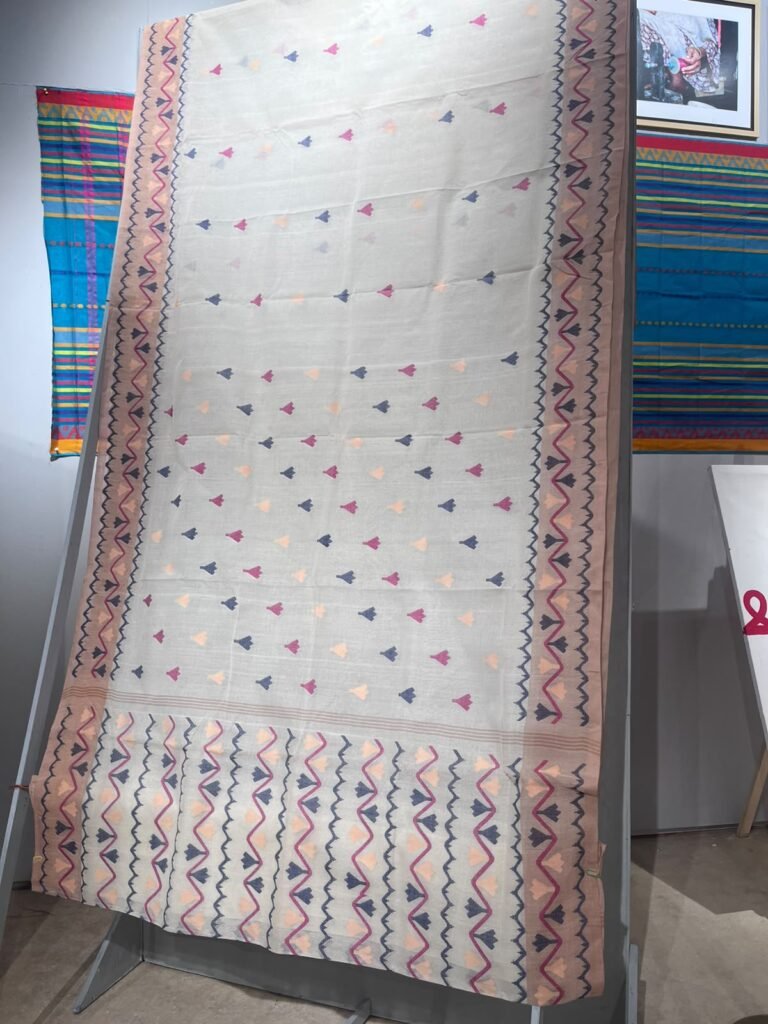A Traditional Tangail Taat 